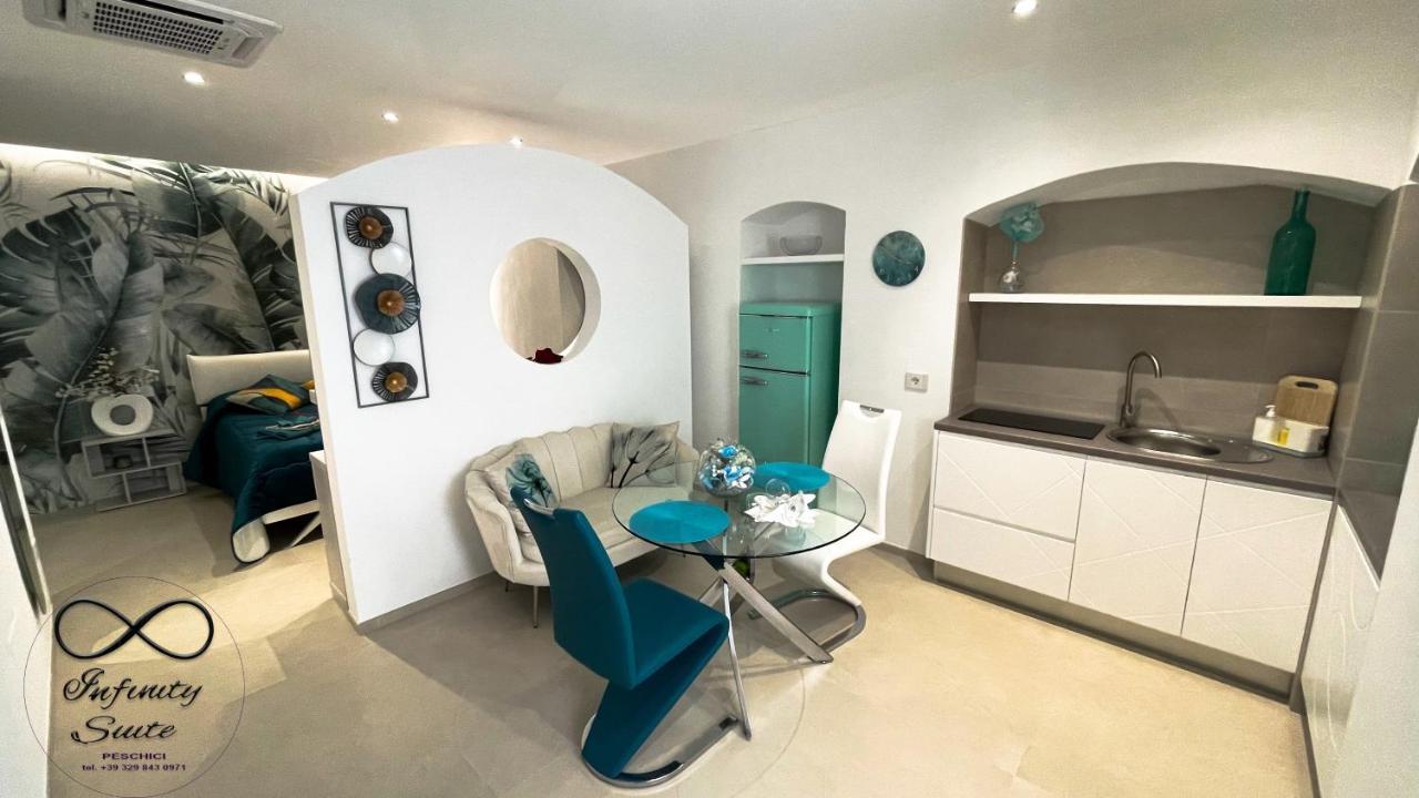 Infinity Suite Peschici Exterior photo